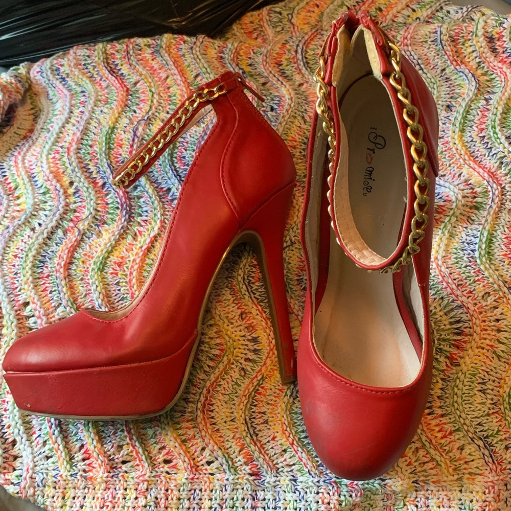 6inch red heels⭐️